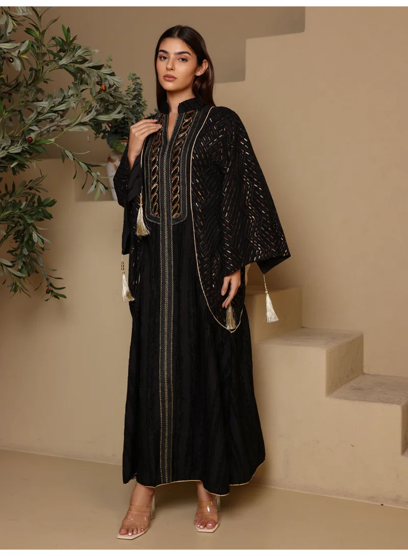 اكسا جلابية سمراء إيكسيا سوداء